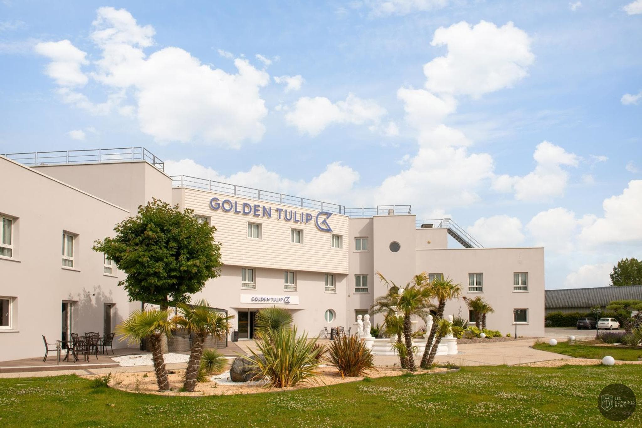 Vue extérieure de l'hôtel Golden Tulip Dieppe en Normandie