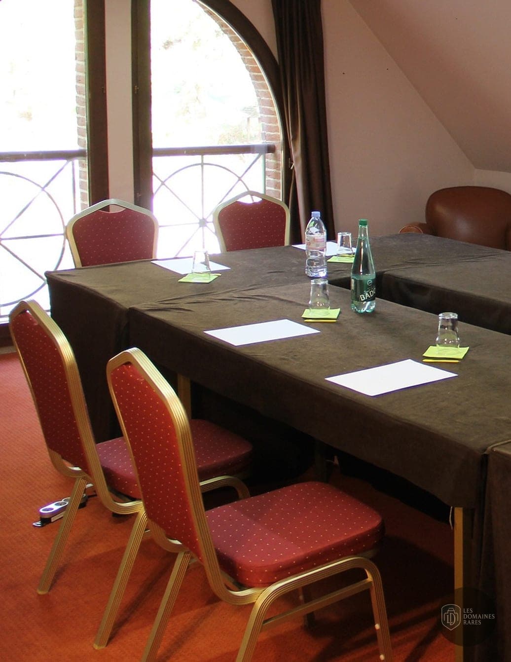 Salle de réunion 1 de l'hôtel Golf de Marivaux à Janvry en Île-de-France