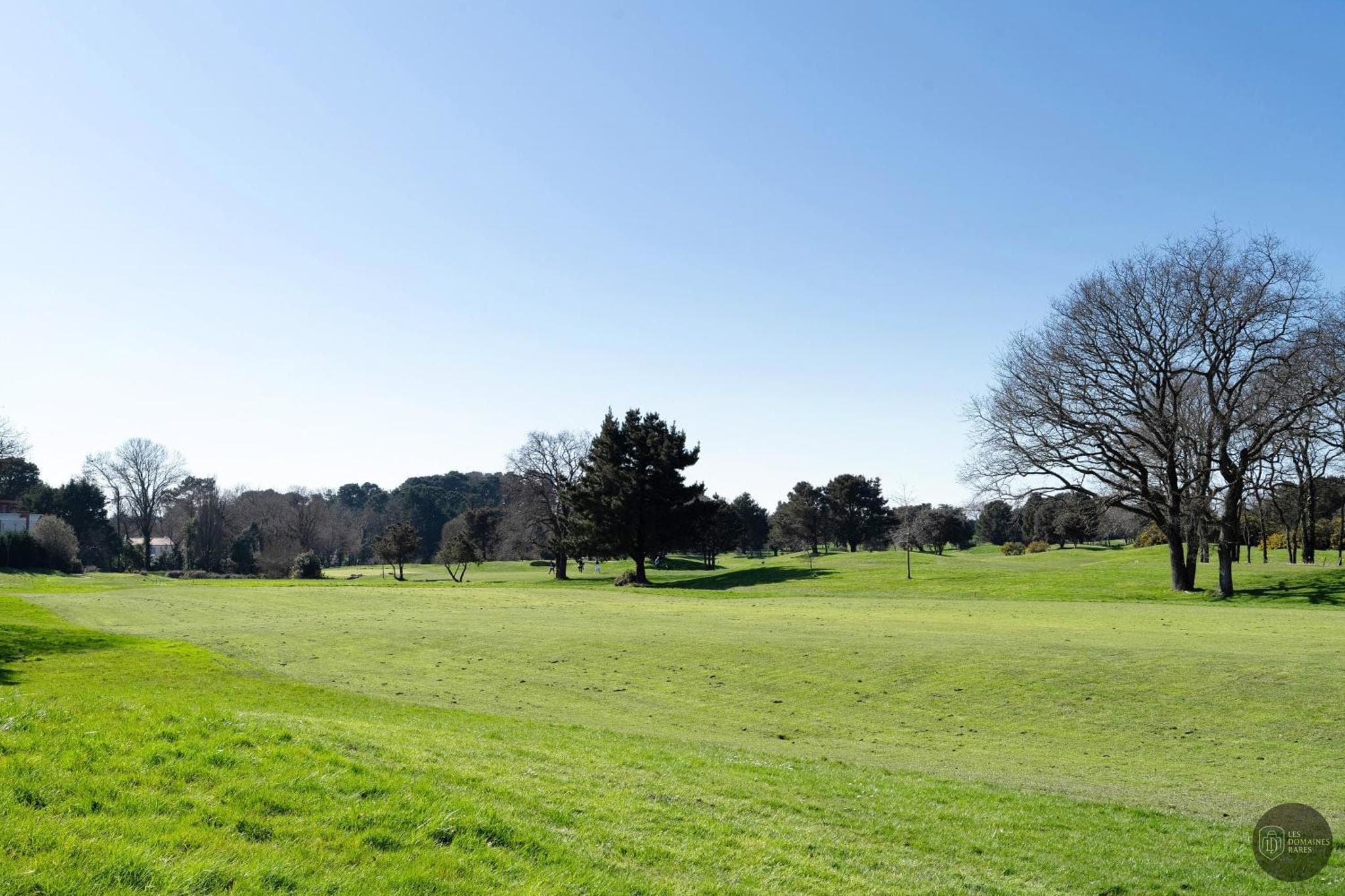 Vue extérieure de l'hôtel Golf de Pornic à Pornic en Pays de la Loire