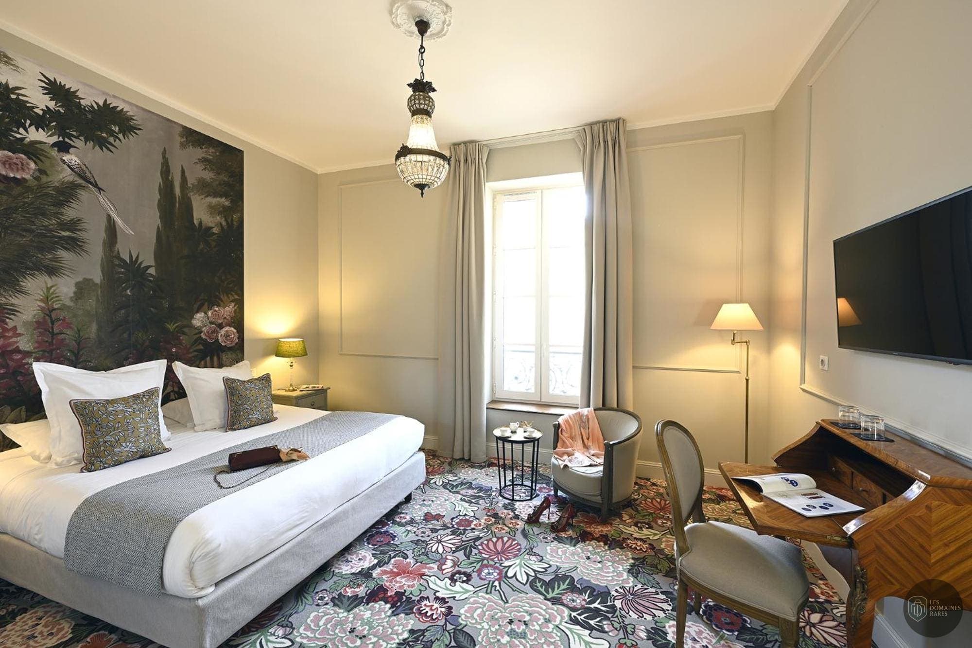 Chambre de l'hôtel Grand Hôtel Henri en Provence-Alpes-Côte d'Azur