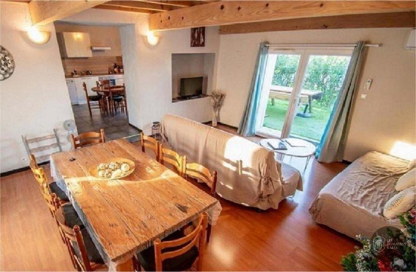 Espace intérieur du lieu Grange de Renneville en Normandie