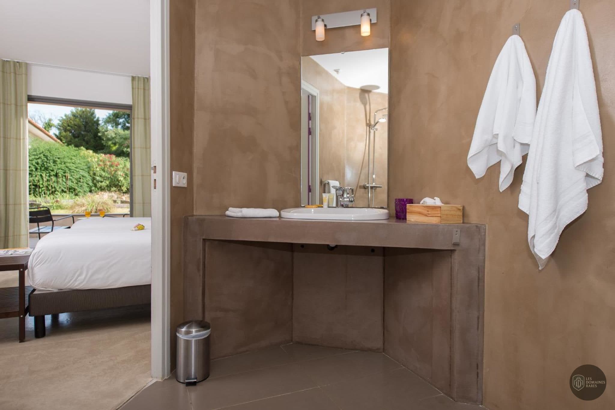 Chambre de l'hôtel Hôtel 96 à Marseille en Provence-Alpes-Côte d'Azur - séminaire bouches-du-rhône