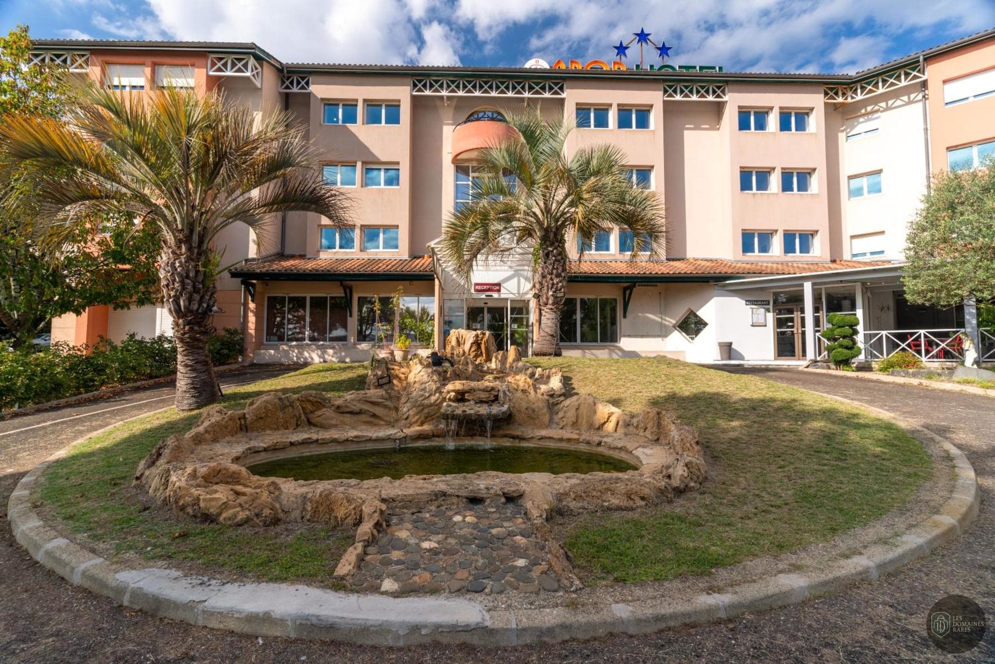 Vue extérieure de l'hôtel Hôtel Abor en Nouvelle-Aquitaine