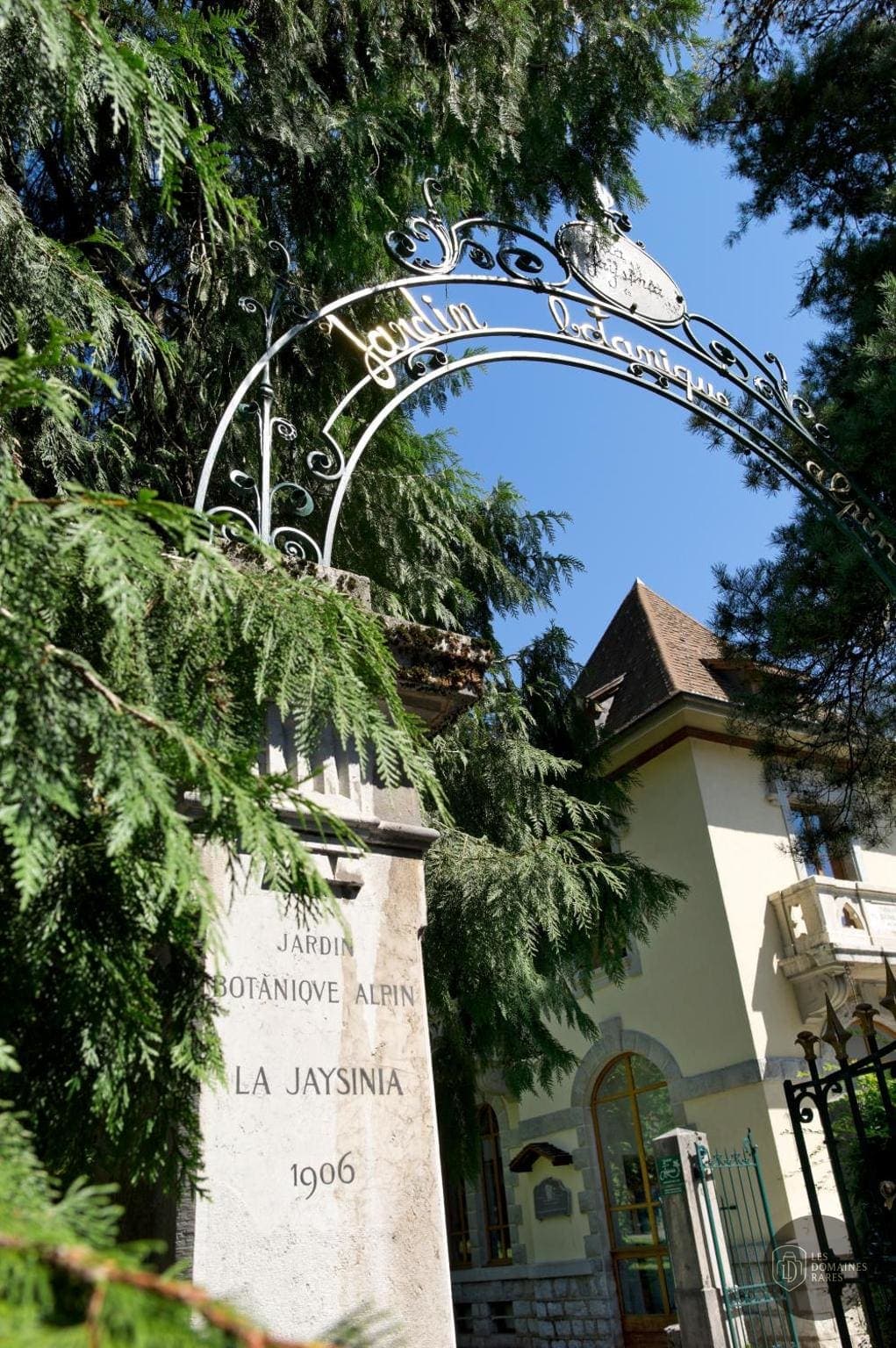 Vue extérieure de l'hôtel Hôtel Alexane à Samoëns en Auvergne-Rhône-Alpes