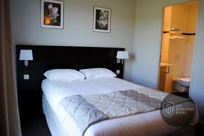 Chambre double avec salle de bain