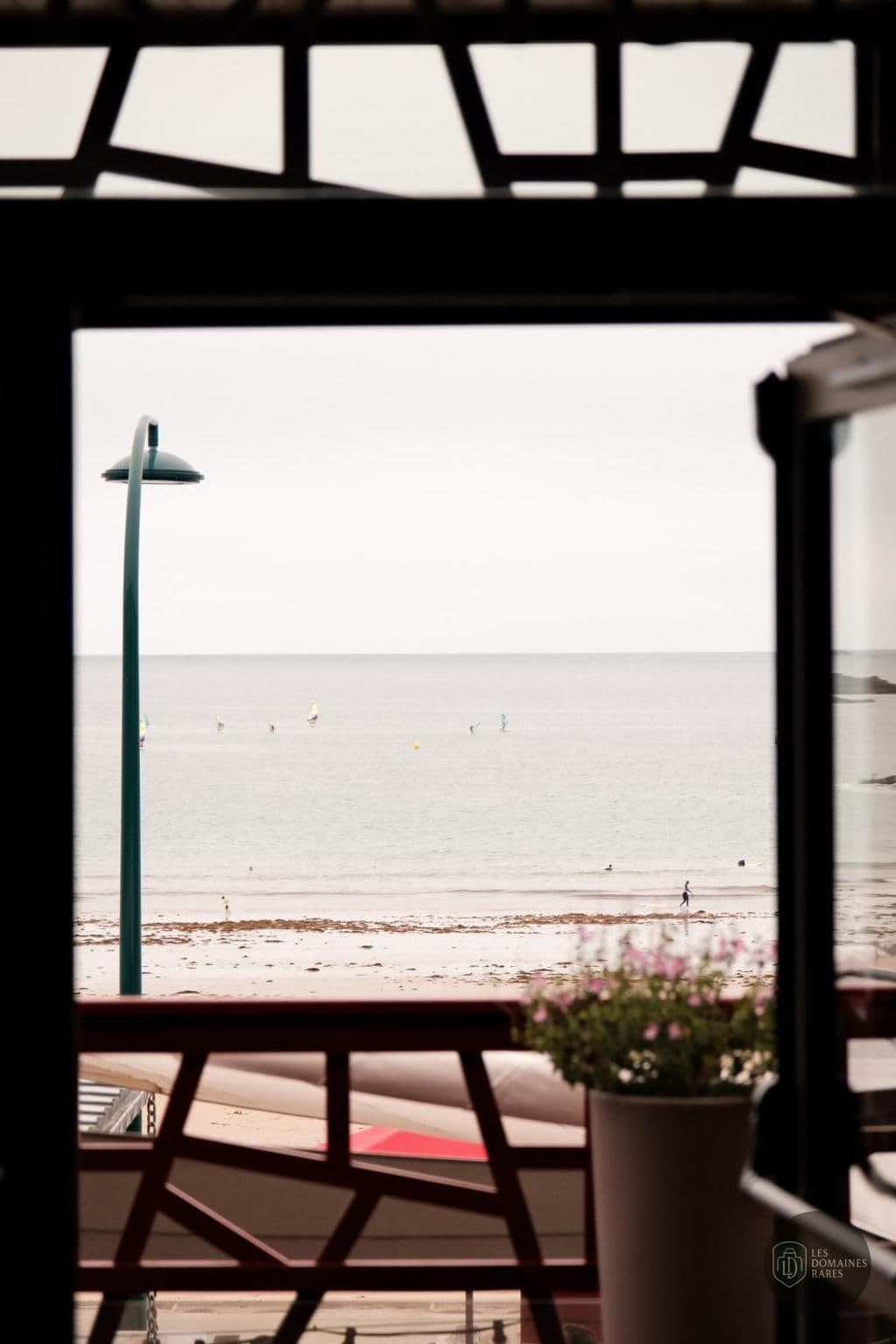 Vue extérieure de l'hôtel Hôtel Ar Iniz en Bretagne