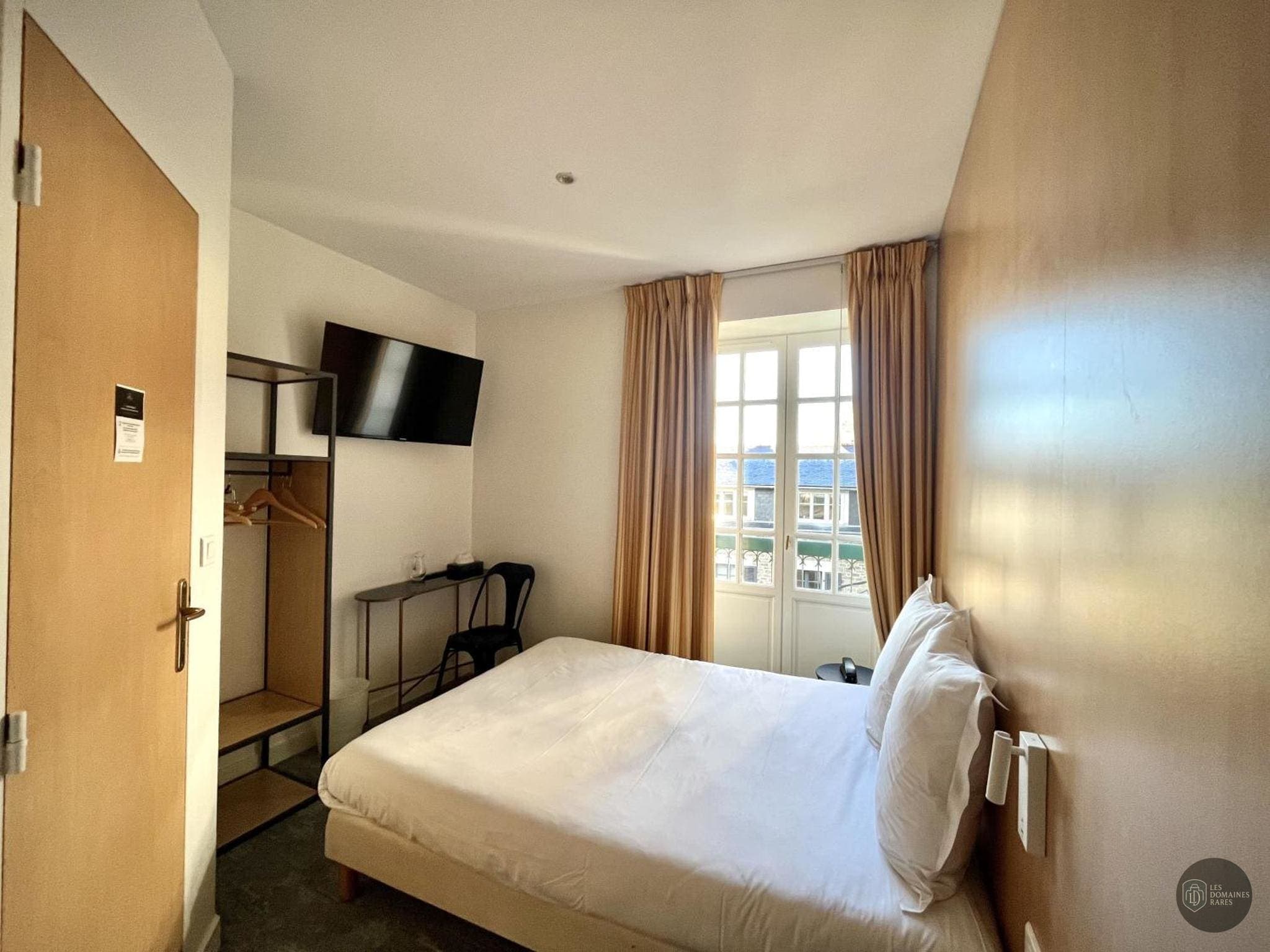 Chambre de l'hôtel Hôtel Balmoral à Paris en Île-de-France