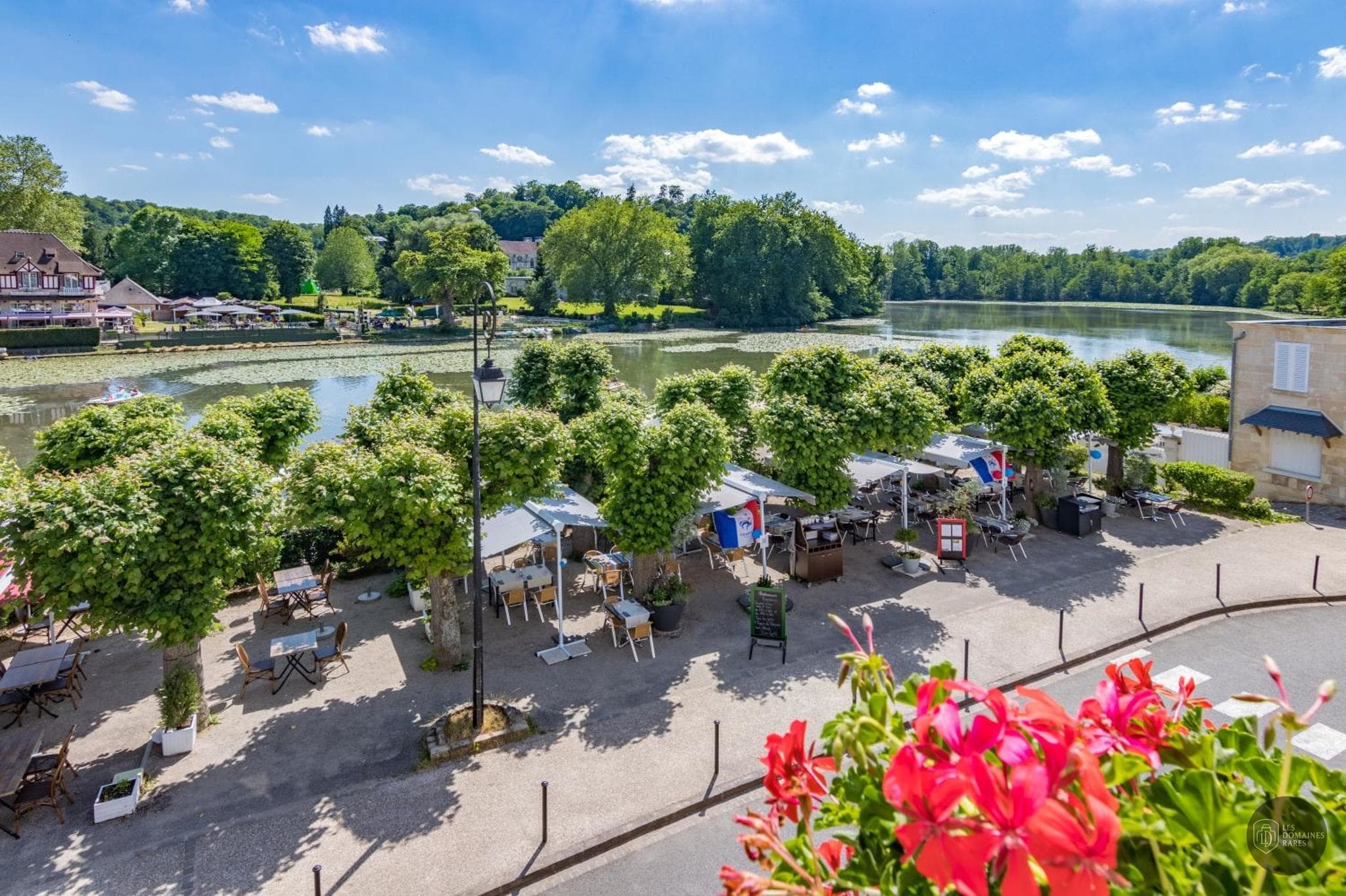 Vue extérieure de l'hôtel Hôtel Beaudon à Pierrefonds en Hauts-de-France