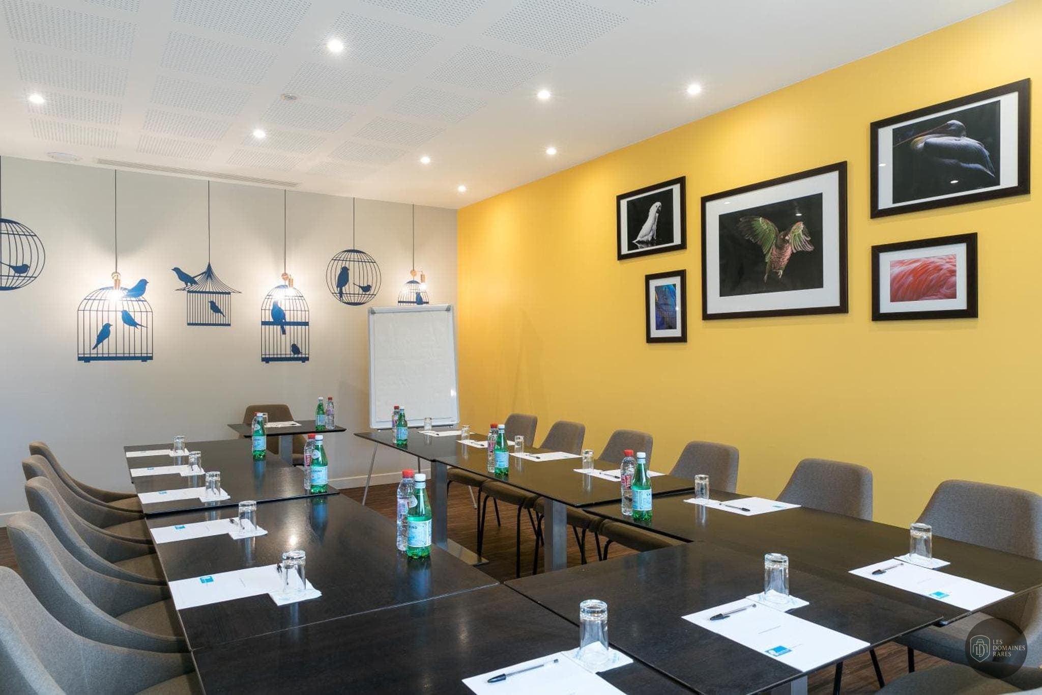 Salle de réunion 1 de l'hôtel Hôtel Birdy en Provence-Alpes-Côte d'Azur