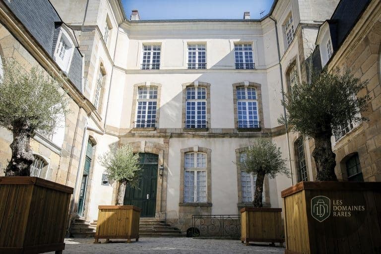 Vue extérieure de l'hôtel Hôtel Bonin à Rennes en Bretagne