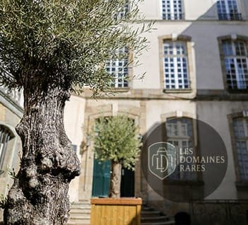 Vue extérieure de l'hôtel Hôtel Bonin à Rennes en Bretagne