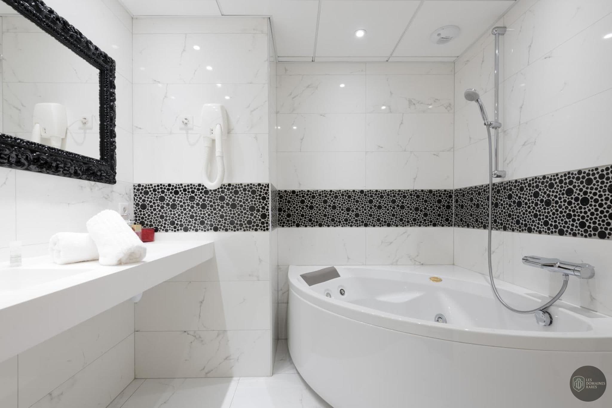 Vue extérieure de l'hôtel Hôtel Bristol à Mulhouse en Grand Est