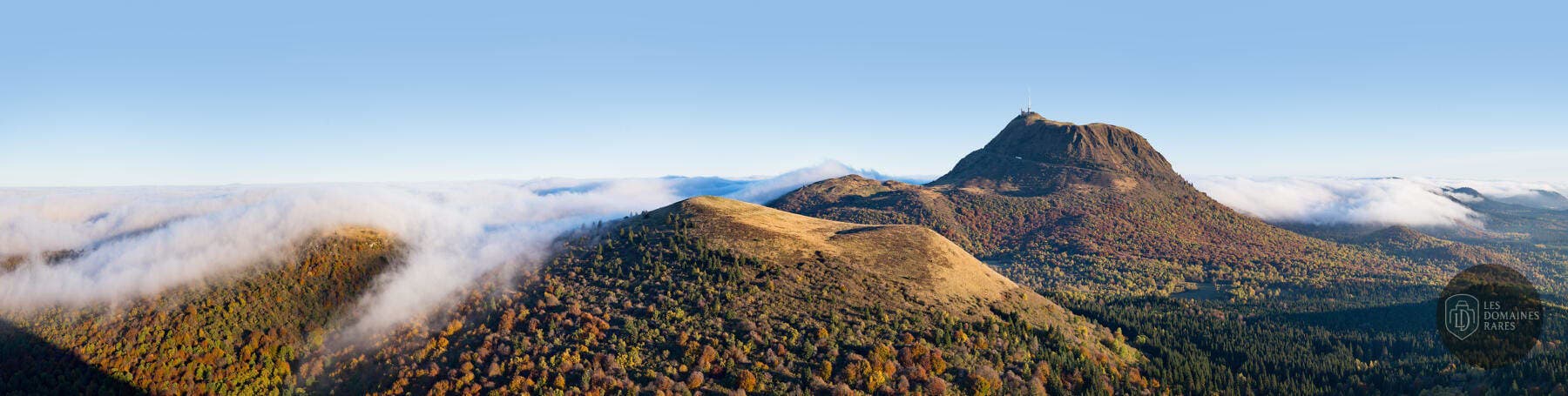 Vue extérieure de l'hôtel Hôtel Cartusia à Sarcenas en Auvergne-Rhône-Alpes