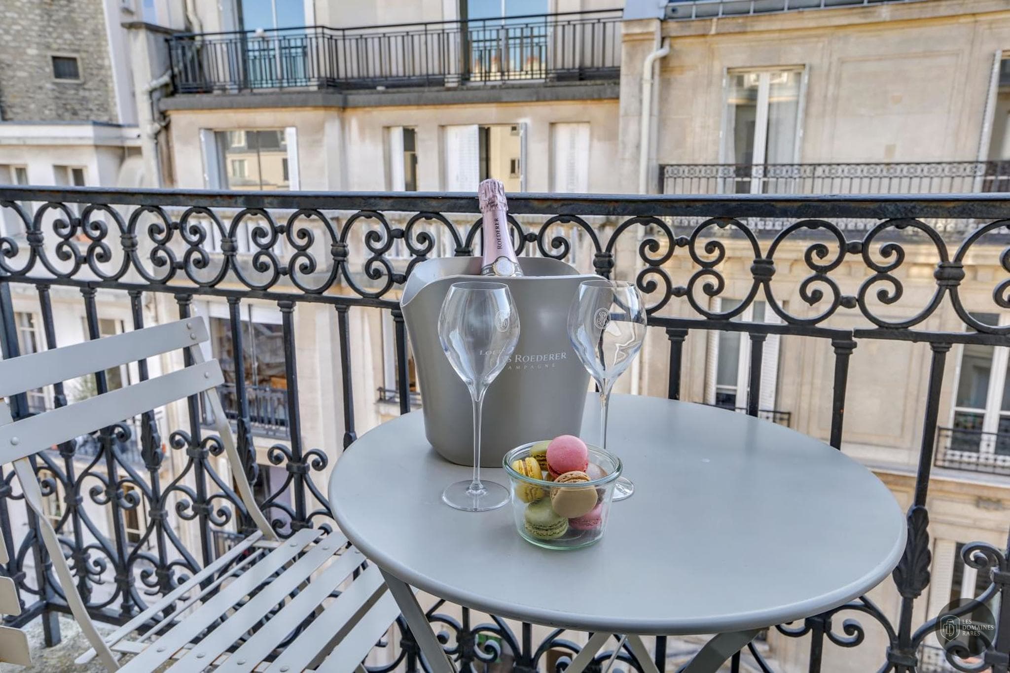 Vue extérieure de l'hôtel Hôtel Duret à Paris en Île-de-France