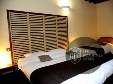 Chambre de l'hôtel Hôtel Ecu de France à Malesherbes en Centre-Val de Loire