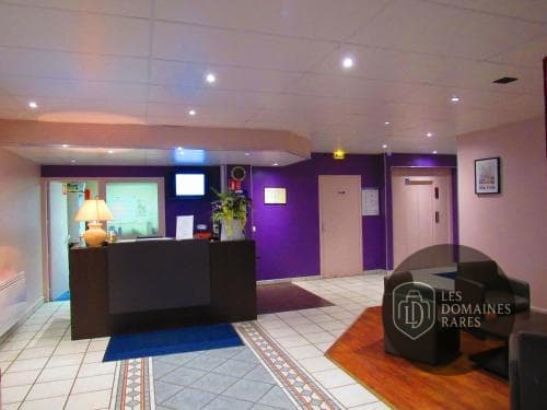 Espace intérieur de l'hôtel Hôtel Gallieni à Gennevilliers en Île-de-France