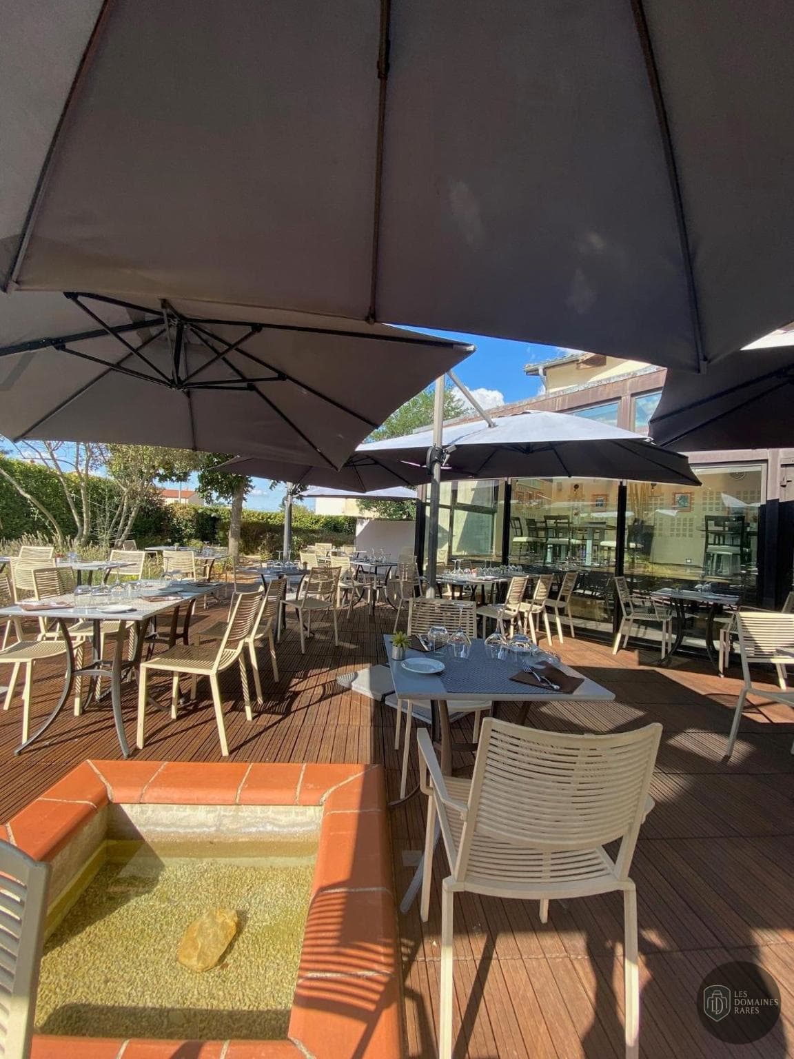 Vue extérieure de l'hôtel Hôtel Hotan en Occitanie