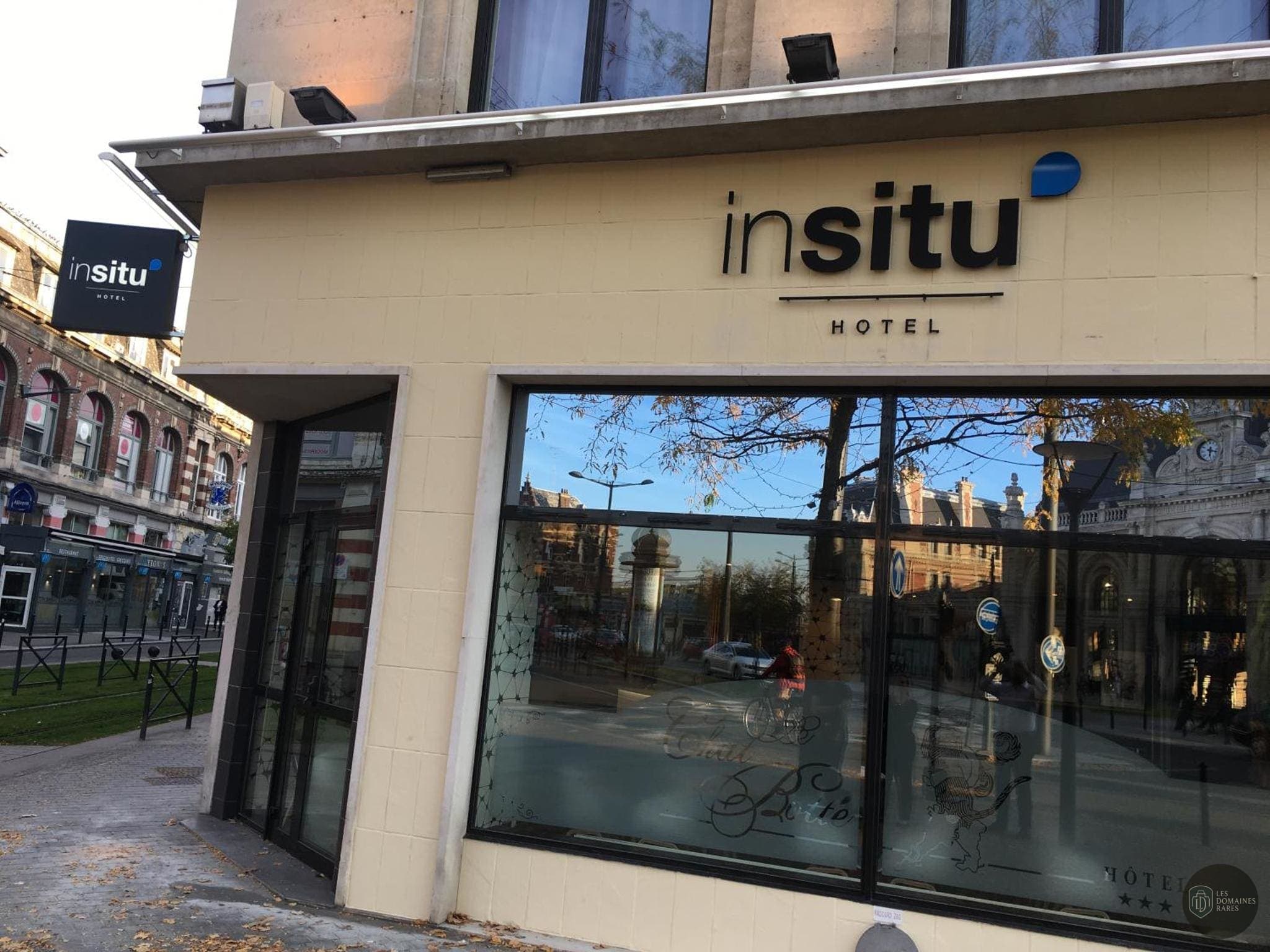 Hôtel In Situ — Extérieur