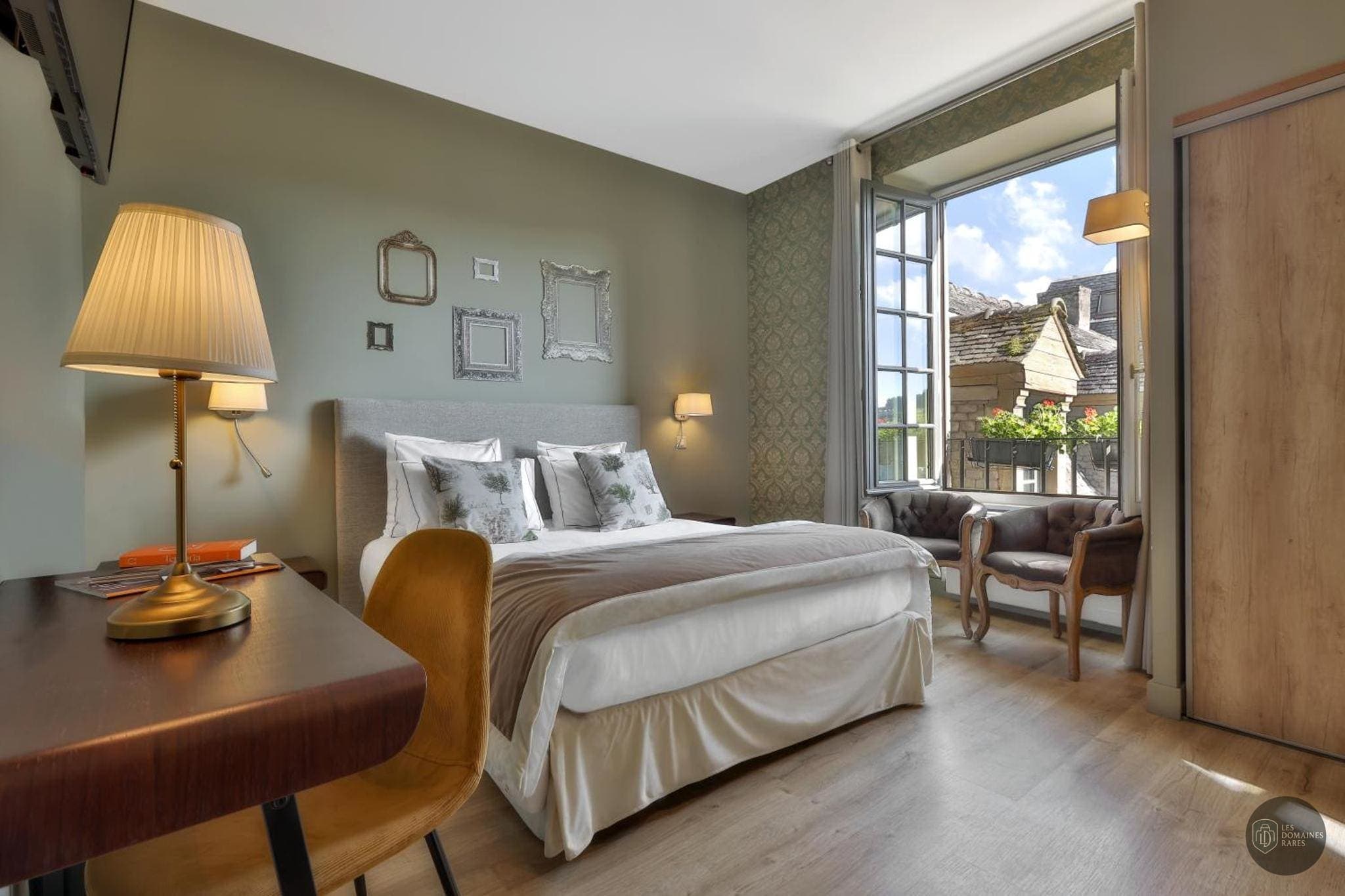 Chambre de l'hôtel Hôtel Joyet Maubec à Uzerche en Nouvelle-Aquitaine