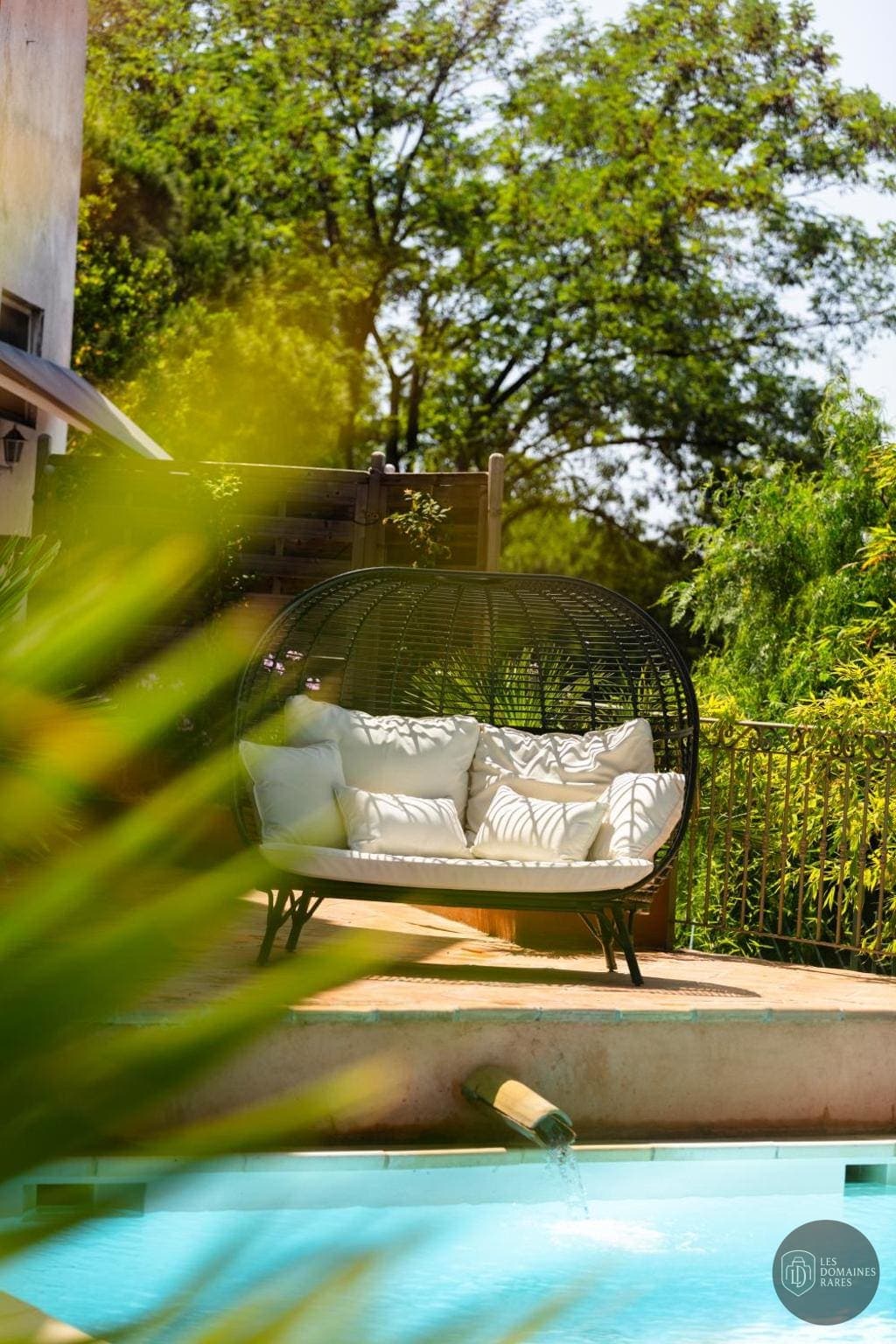 Vue extérieure de l'hôtel Hôtel L'Arena à Fréjus en Provence-Alpes-Côte d'Azur