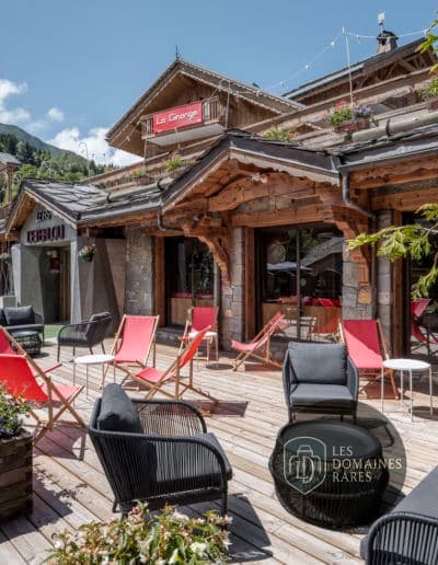 Vue extérieure de l'hôtel Hôtel L'Eterlou à Méribel en Auvergne-Rhône-Alpes