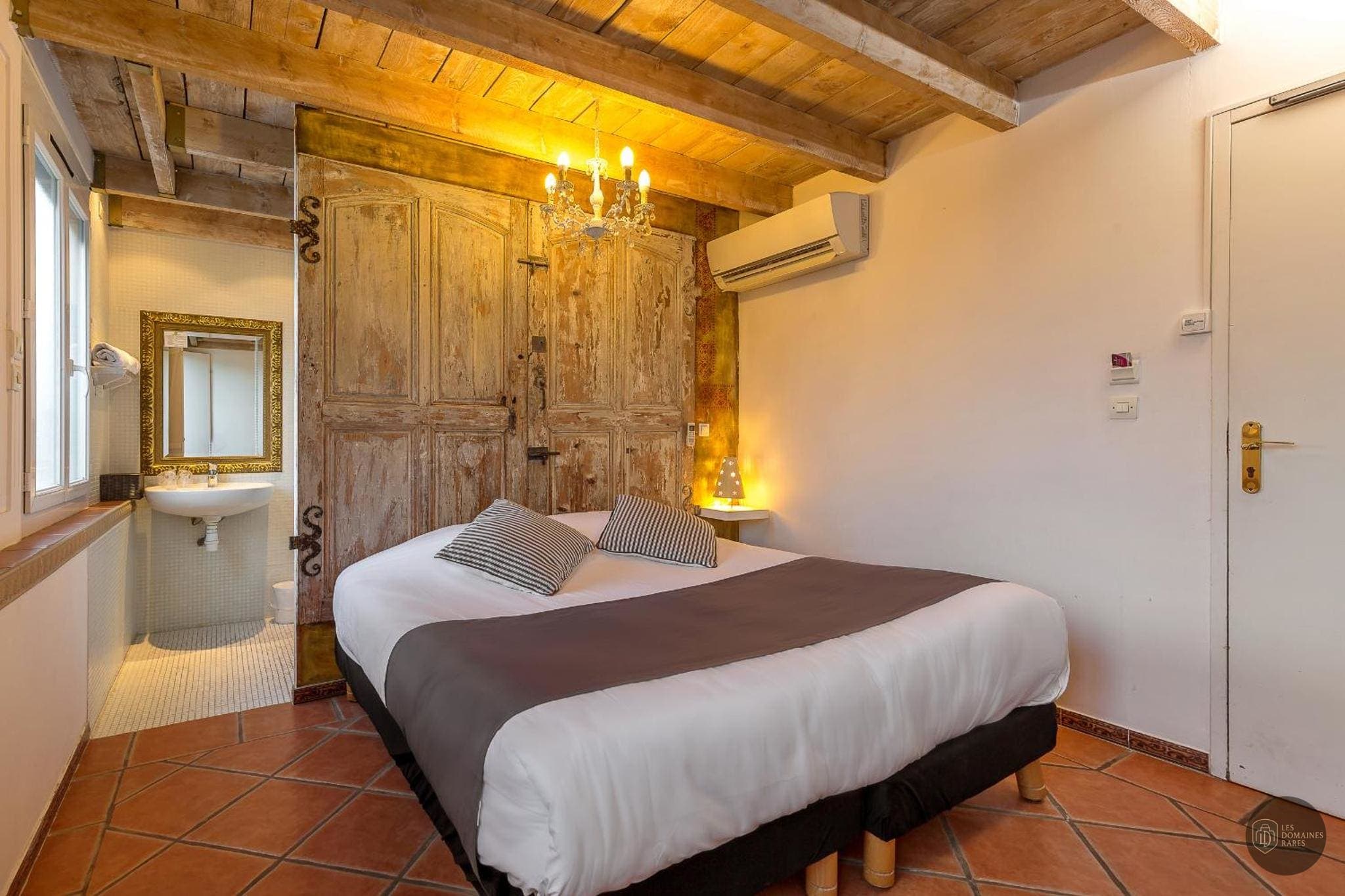 Chambre de l'hôtel Hôtel Le 5 à Chambery en Auvergne-Rhône-Alpes - séminaire chambéry
