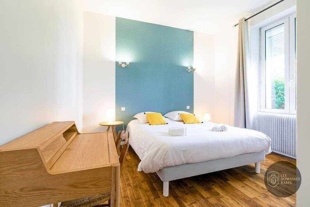 Chambre de l'hôtel Hôtel Le Chateaubriand en Île-de-France