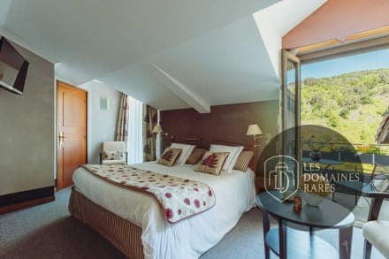 Chambre de l'hôtel Hôtel Le Haut-Allier à Alleyras en Auvergne-Rhône-Alpes - séminaire alleyras