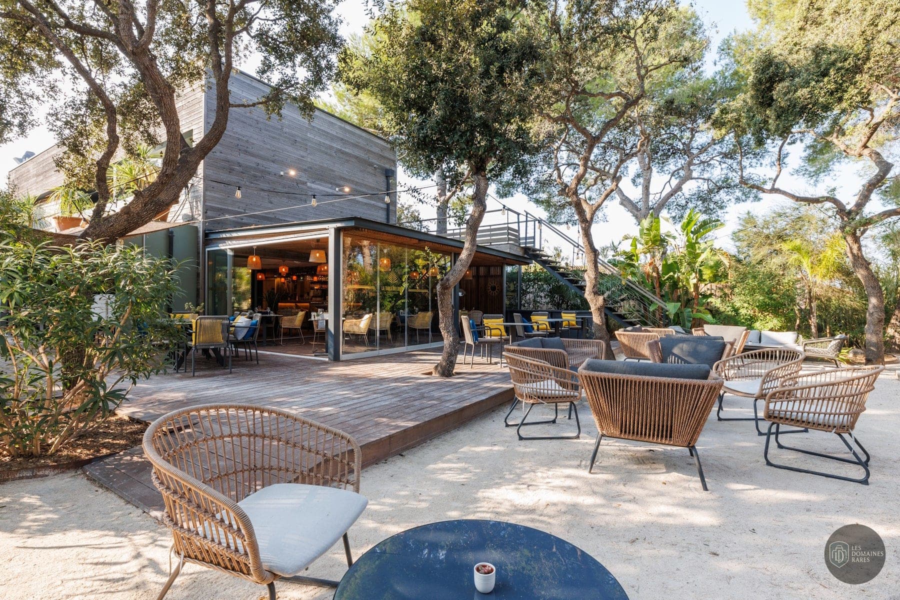 Vue extérieure de l'hôtel Hôtel Le Lodge à Ondres en Nouvelle-Aquitaine