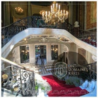 Espace intérieur de l'hôtel Hôtel Le Marois à Paris en Île-de-France