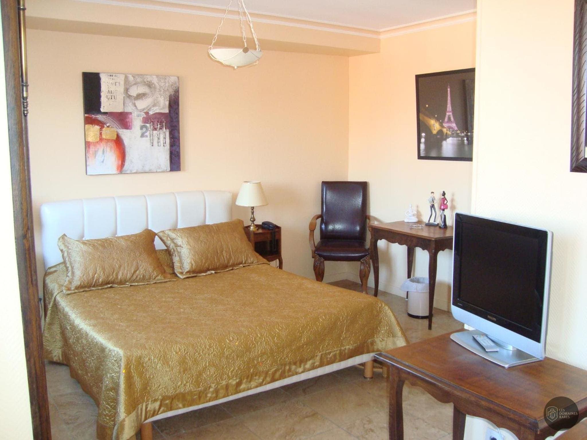 Chambre de l'hôtel Hôtel Le Sauvage à Besançon en Bourgogne-Franche-Comté - séminaire doubs