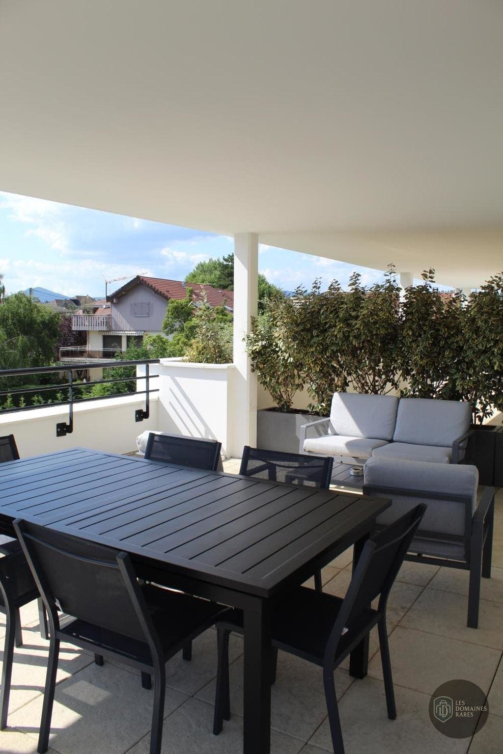 Vue extérieure de l'hôtel Hôtel Les Muses en Auvergne-Rhône-Alpes