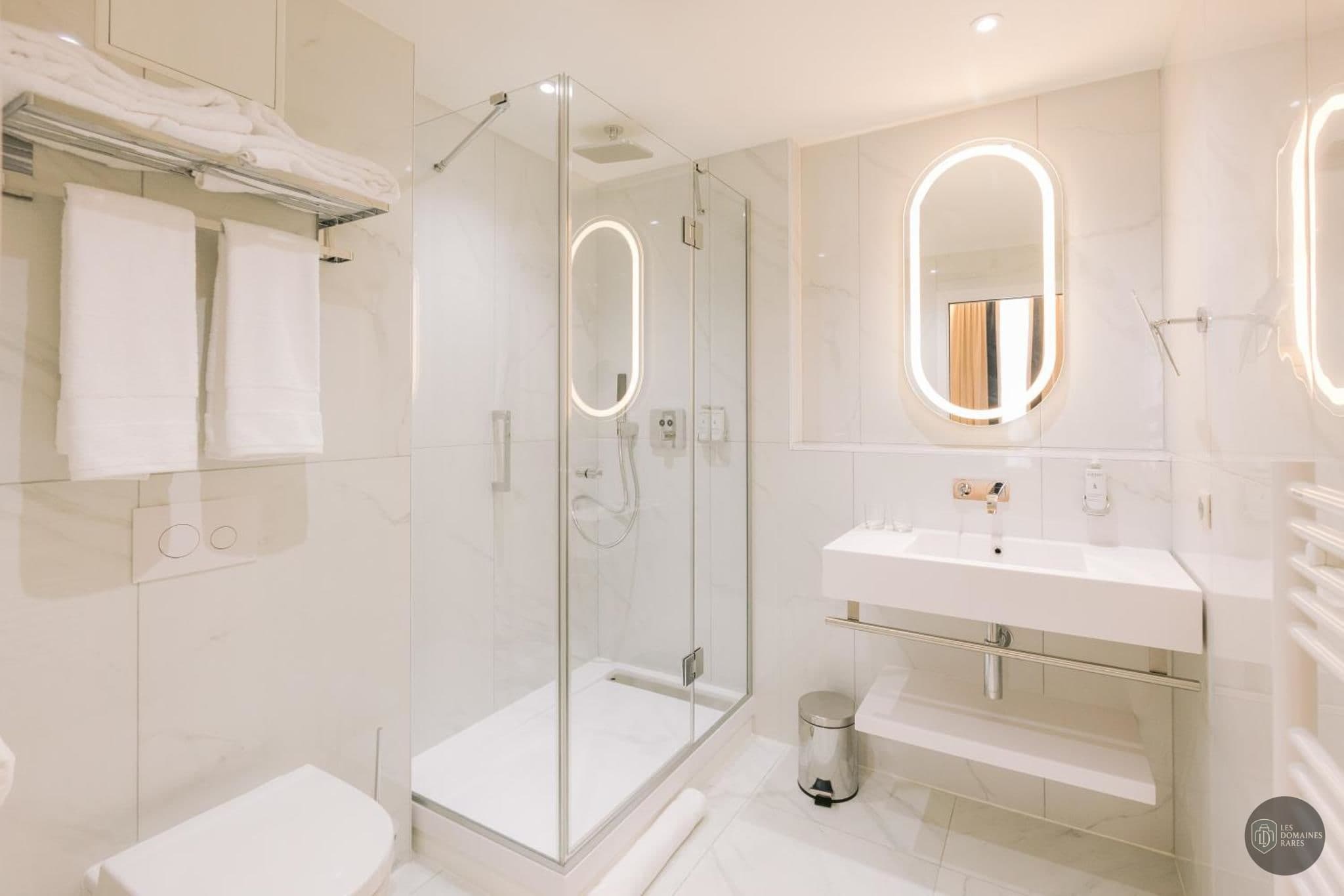 Salle de bain de l'hôtel Hôtel Majestic à Lourdes en Occitanie