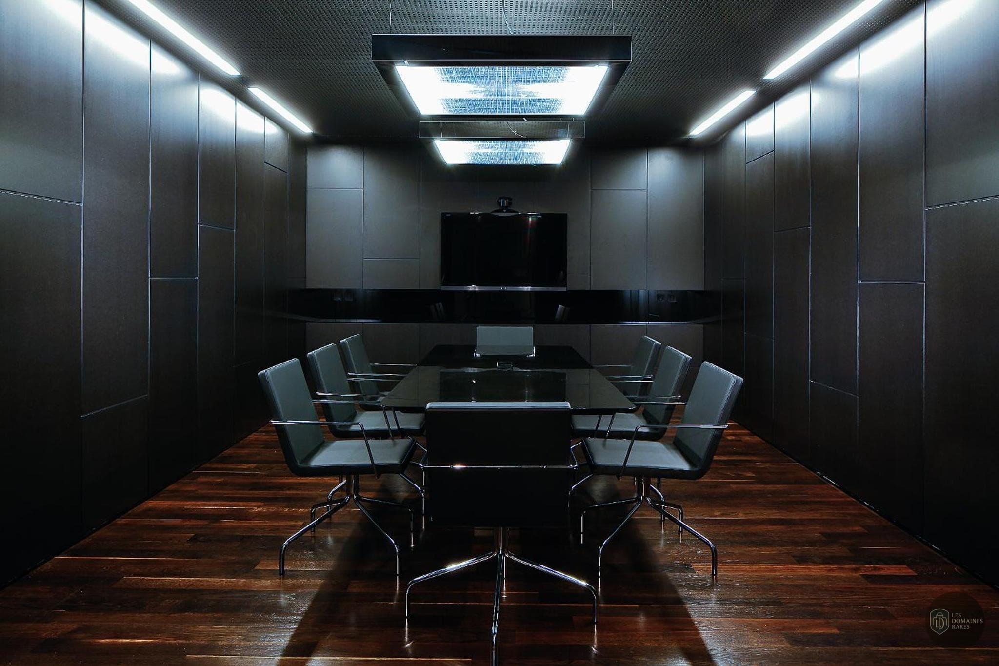 Salle de réunion 2 de l'hôtel Hôtel Miura à Voglans en Auvergne-Rhône-Alpes