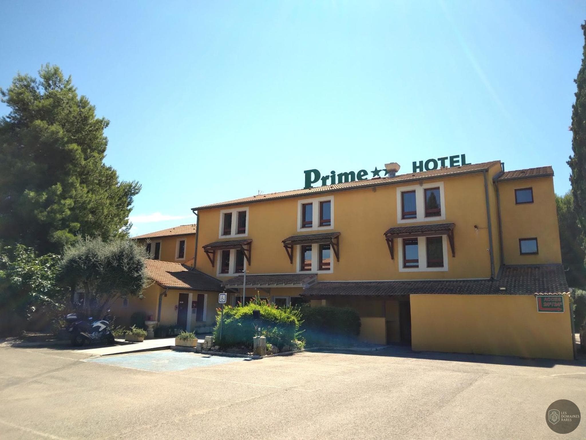 Hôtel Prime — Extérieur