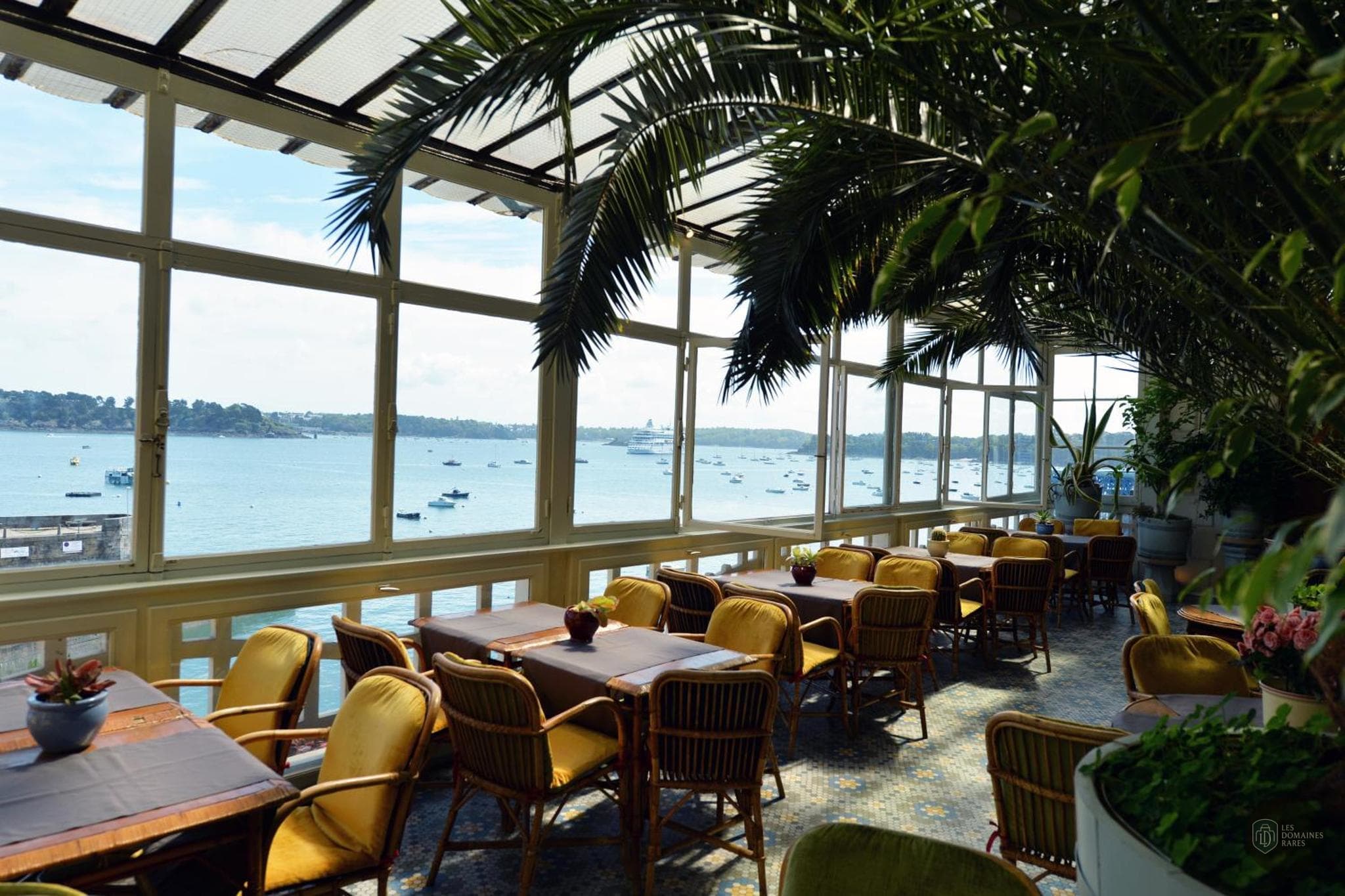 Vue extérieure de l'hôtel Hôtel Printania à Dinard en Bretagne
