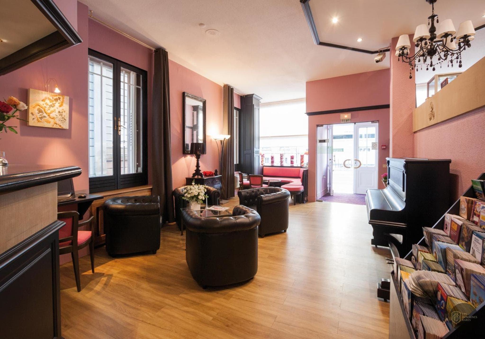 Espace intérieur de l'hôtel Hôtel Roses à Strasbourg en Grand Est