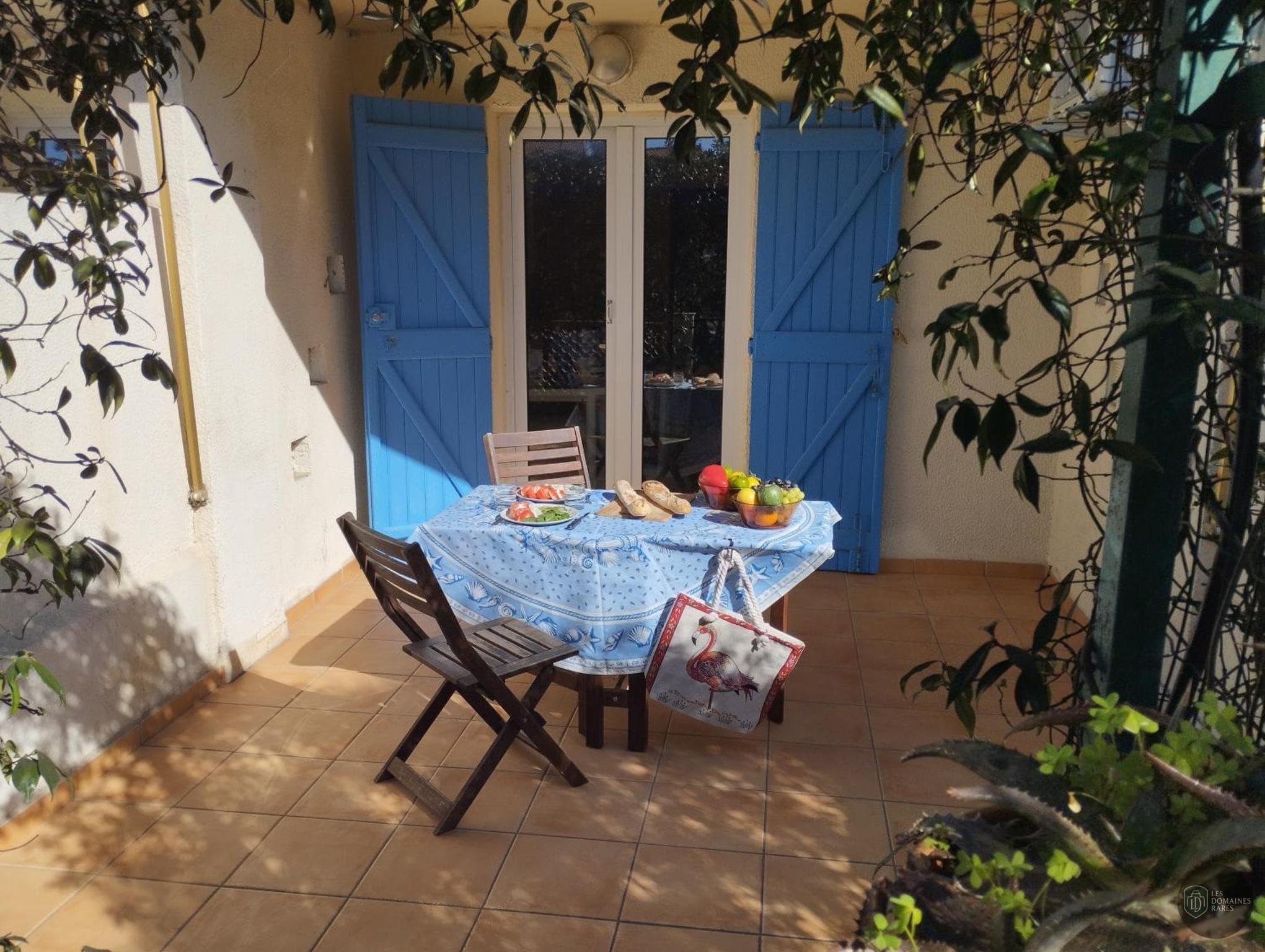 Vue extérieure de l'hôtel Hôtel Surplage à Cavalière en Provence-Alpes-Côte d'Azur