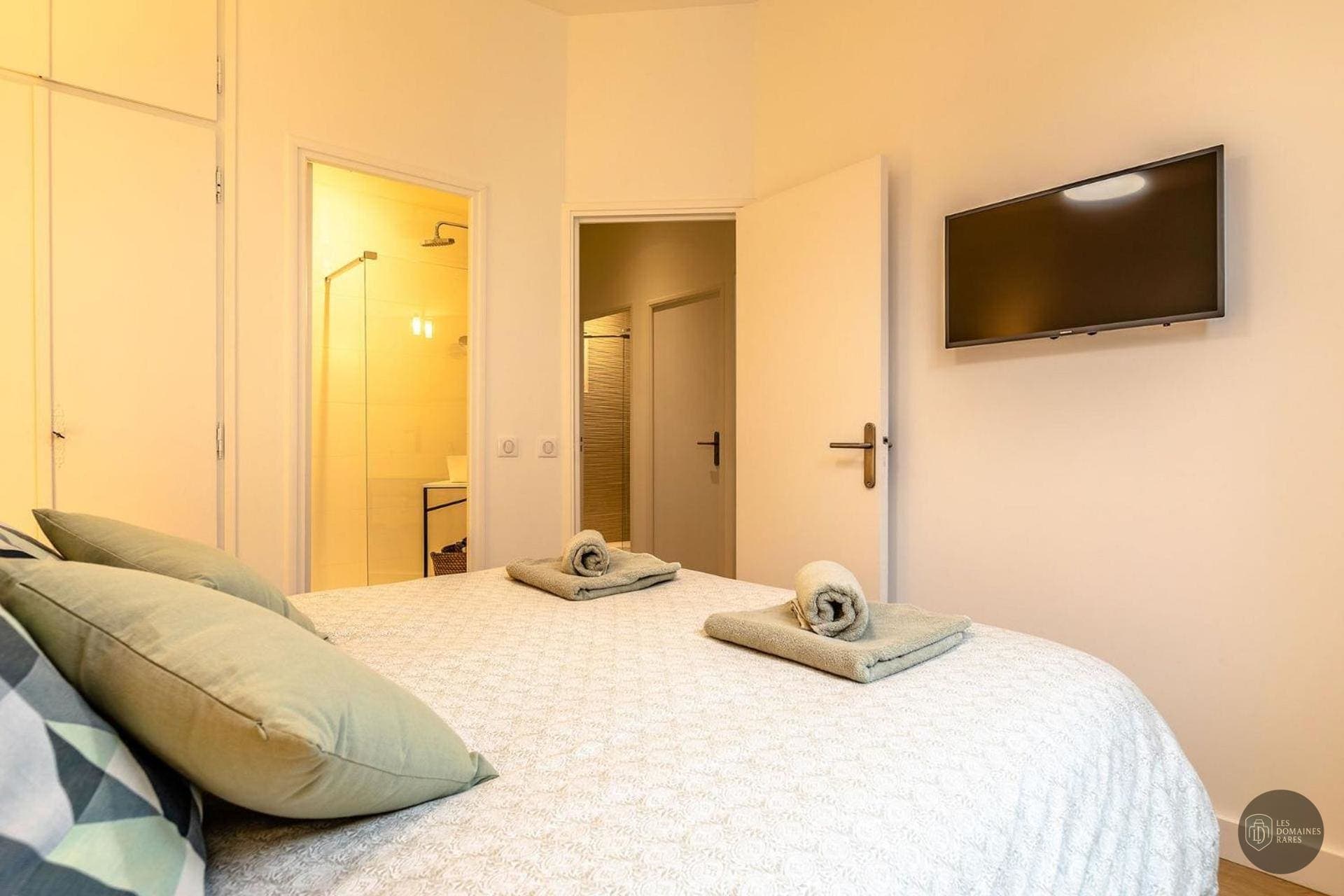 Chambre de l'hôtel Hôtel au Bon Coin à Biarritz en Nouvelle-Aquitaine