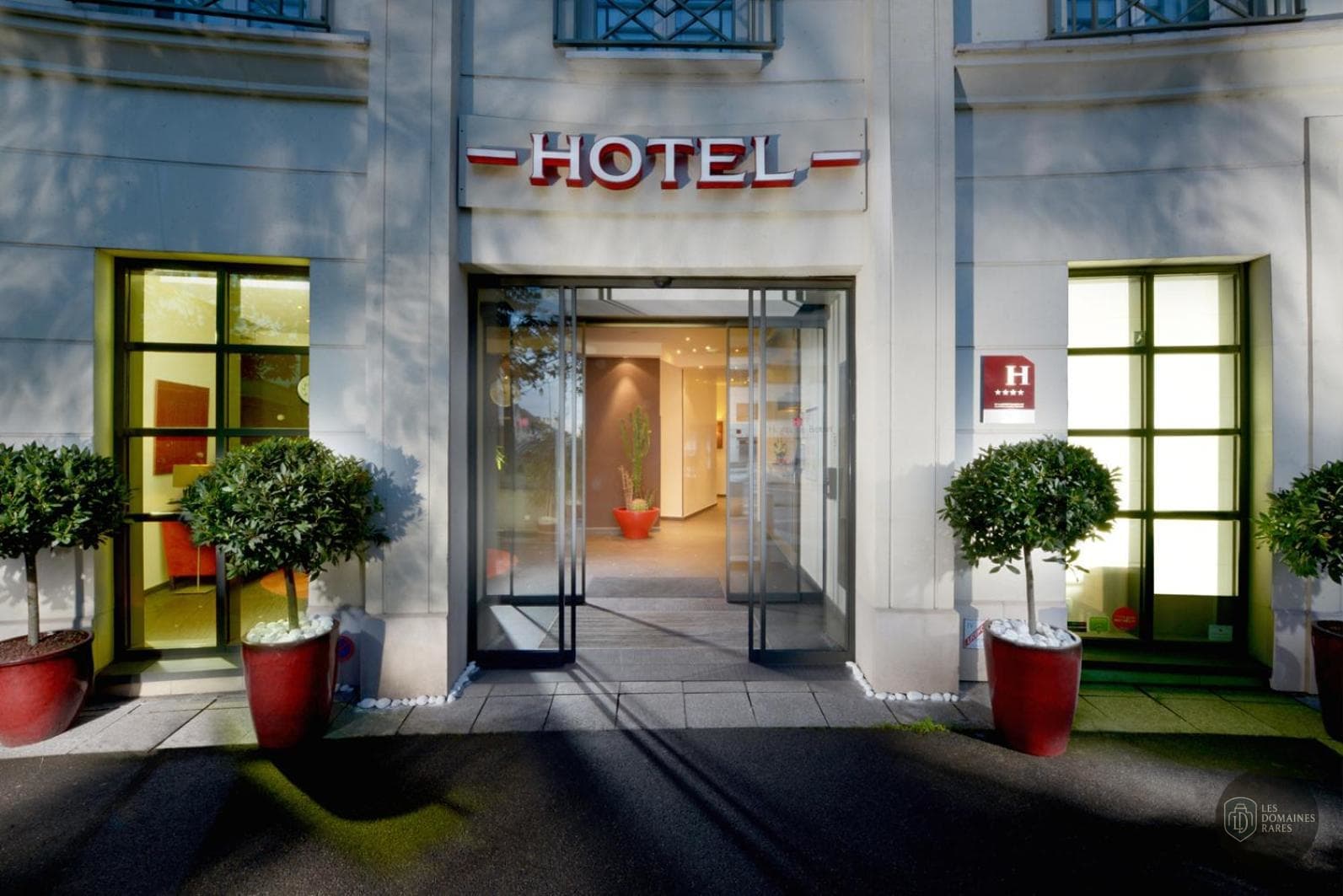Vue extérieure de l'hôtel Hôtel de Berny à Antony en Île-de-France