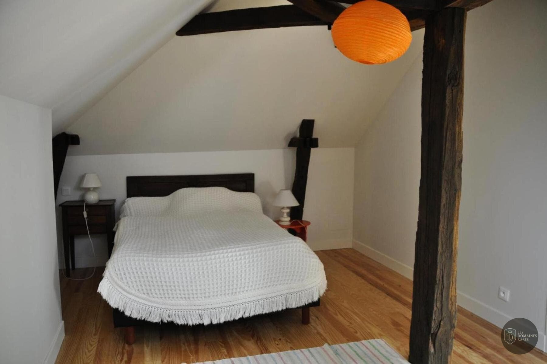 Chambre de l'hôtel Hôtel de France Ornans à Ornans en Bourgogne-Franche-Comté - séminaire doubs