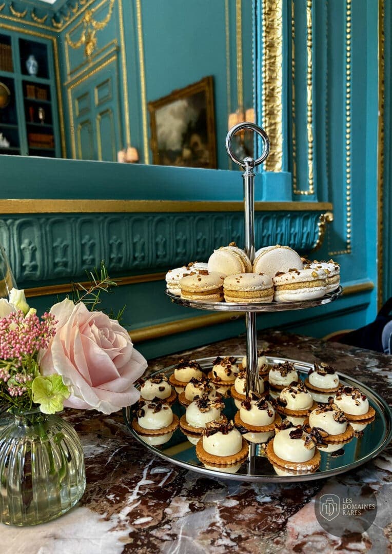 Restaurant de l'auberge Hôtel de Montgascon en Île-de-France - séminaire paris, france