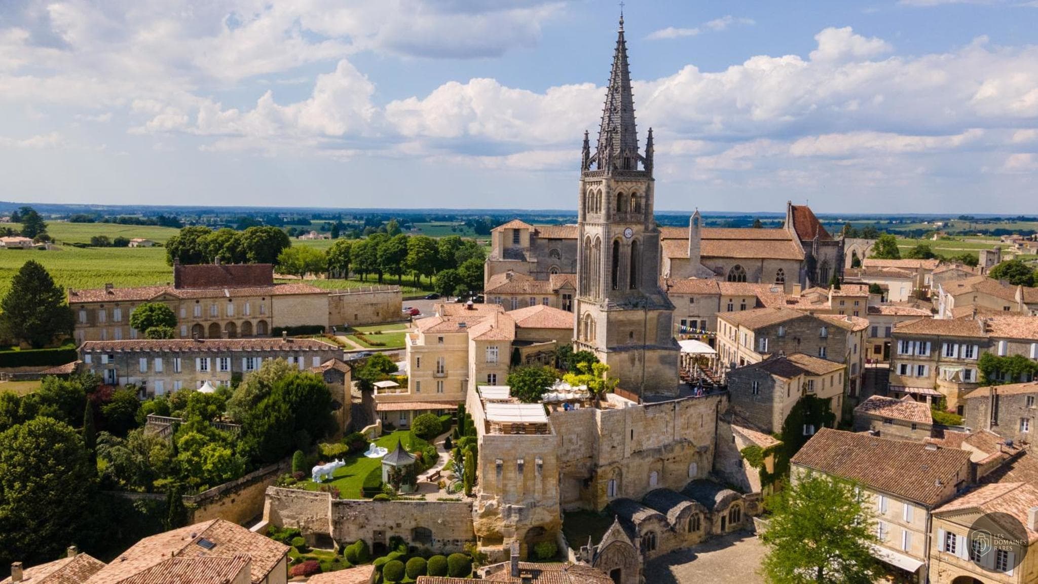 Vue extérieure de l'hôtel Hôtel de Pavie en Nouvelle-Aquitaine