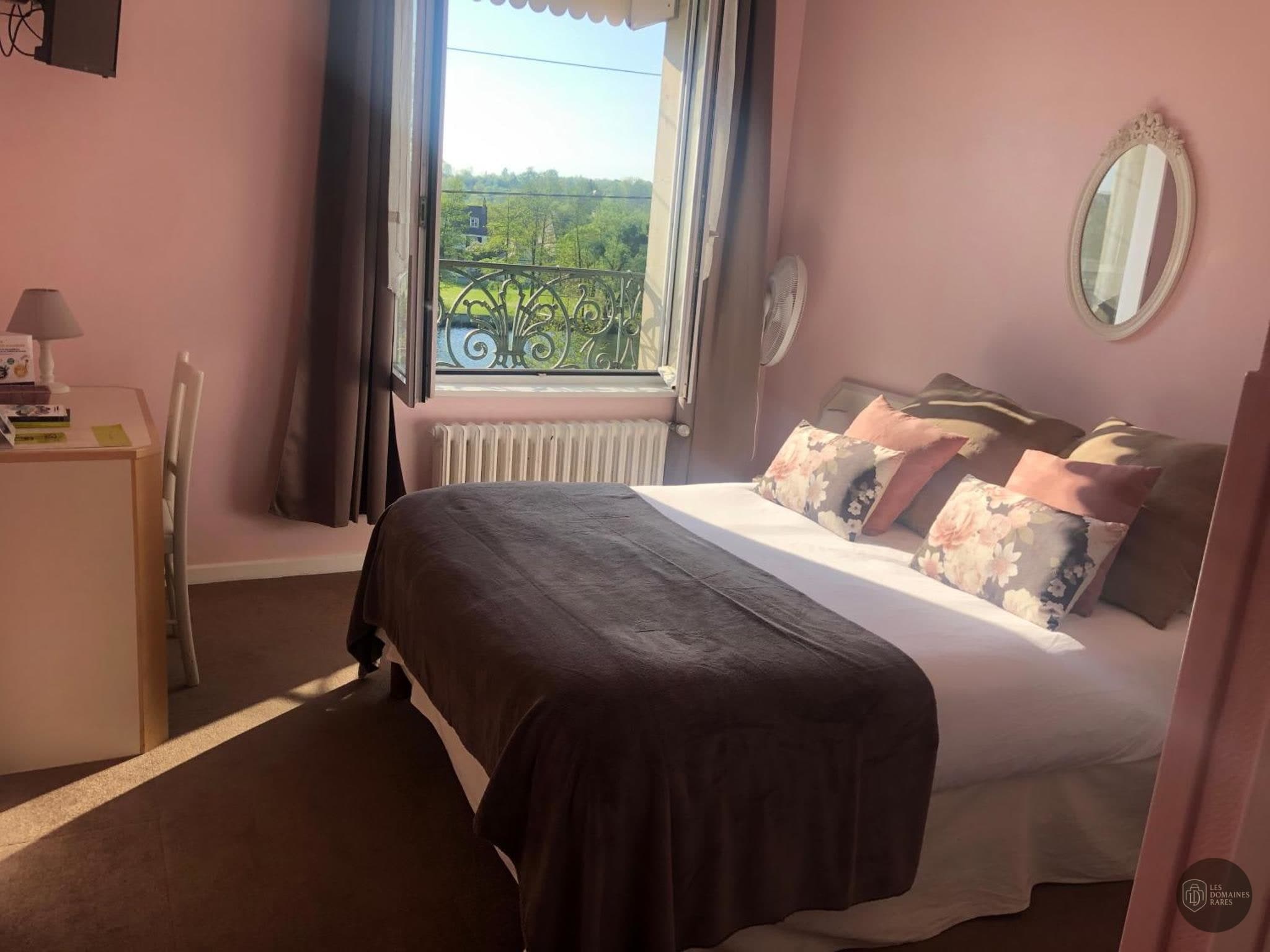Chambre de l'hôtel Hôtel de l'Oise en Hauts-de-France - séminaire oise (60)