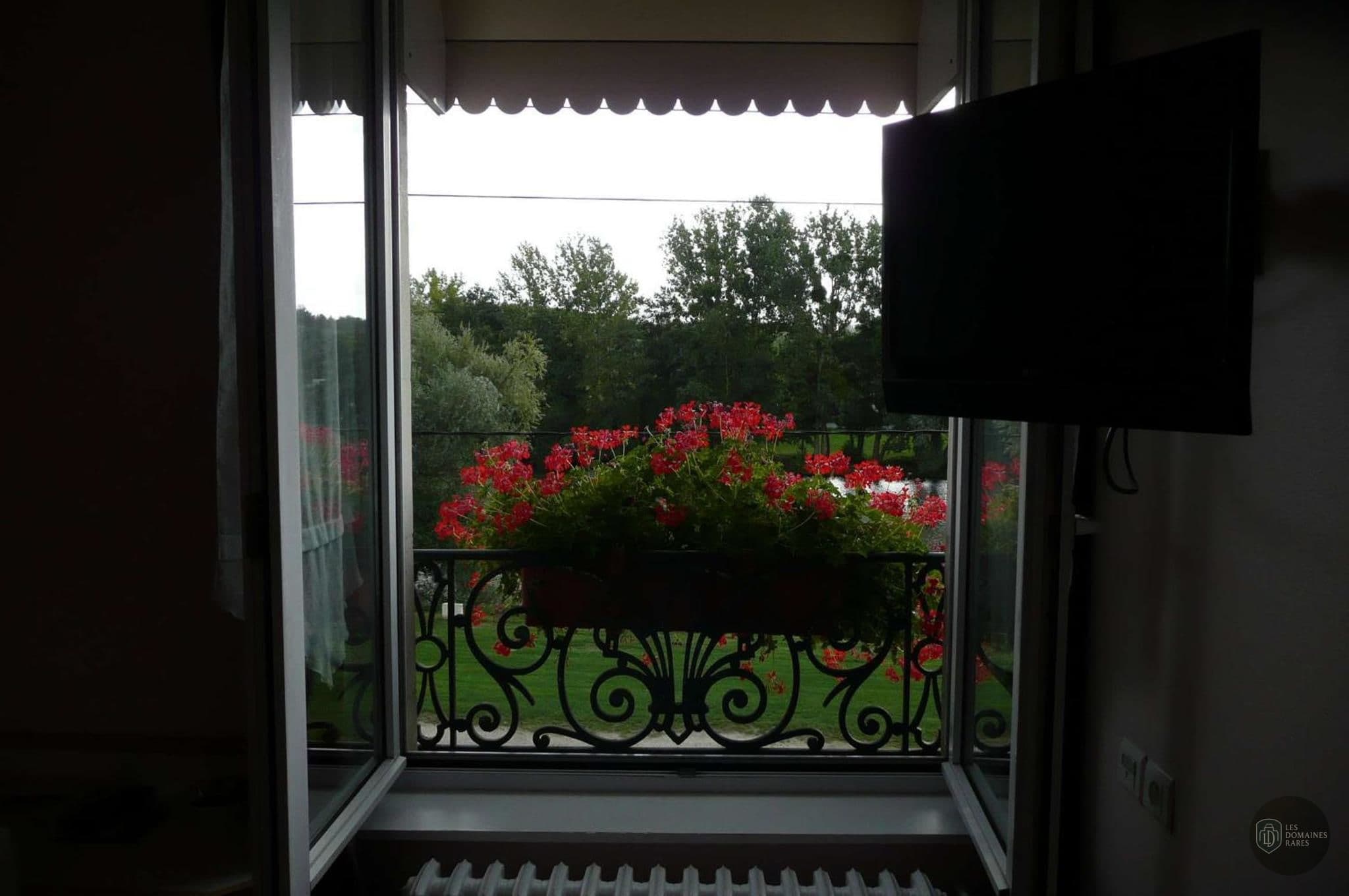 Vue extérieure de l'hôtel Hôtel de l'Oise en Hauts-de-France