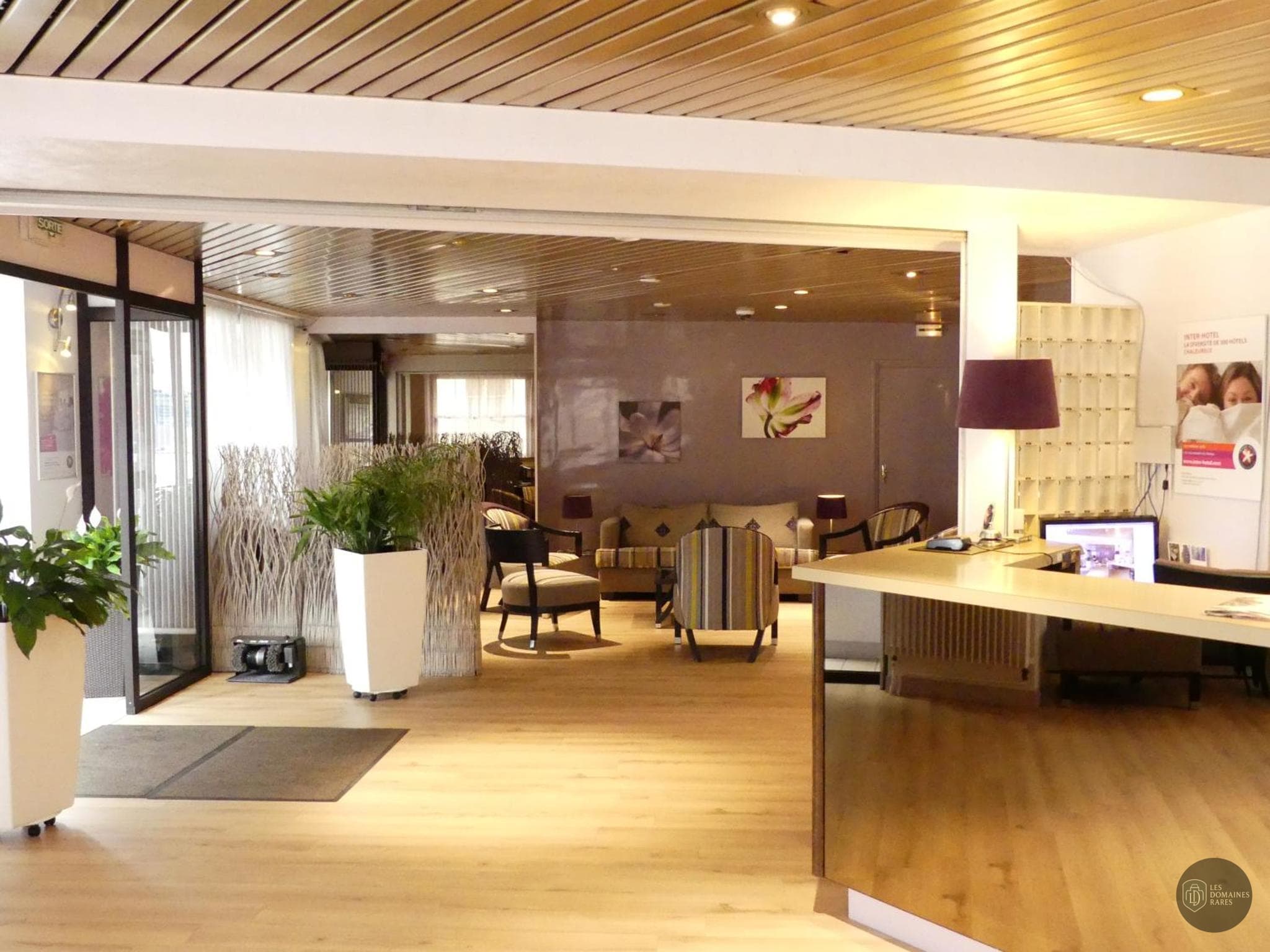 Espace intérieur de l'hôtel Hôtel de l'Orme à Evreux en Normandie