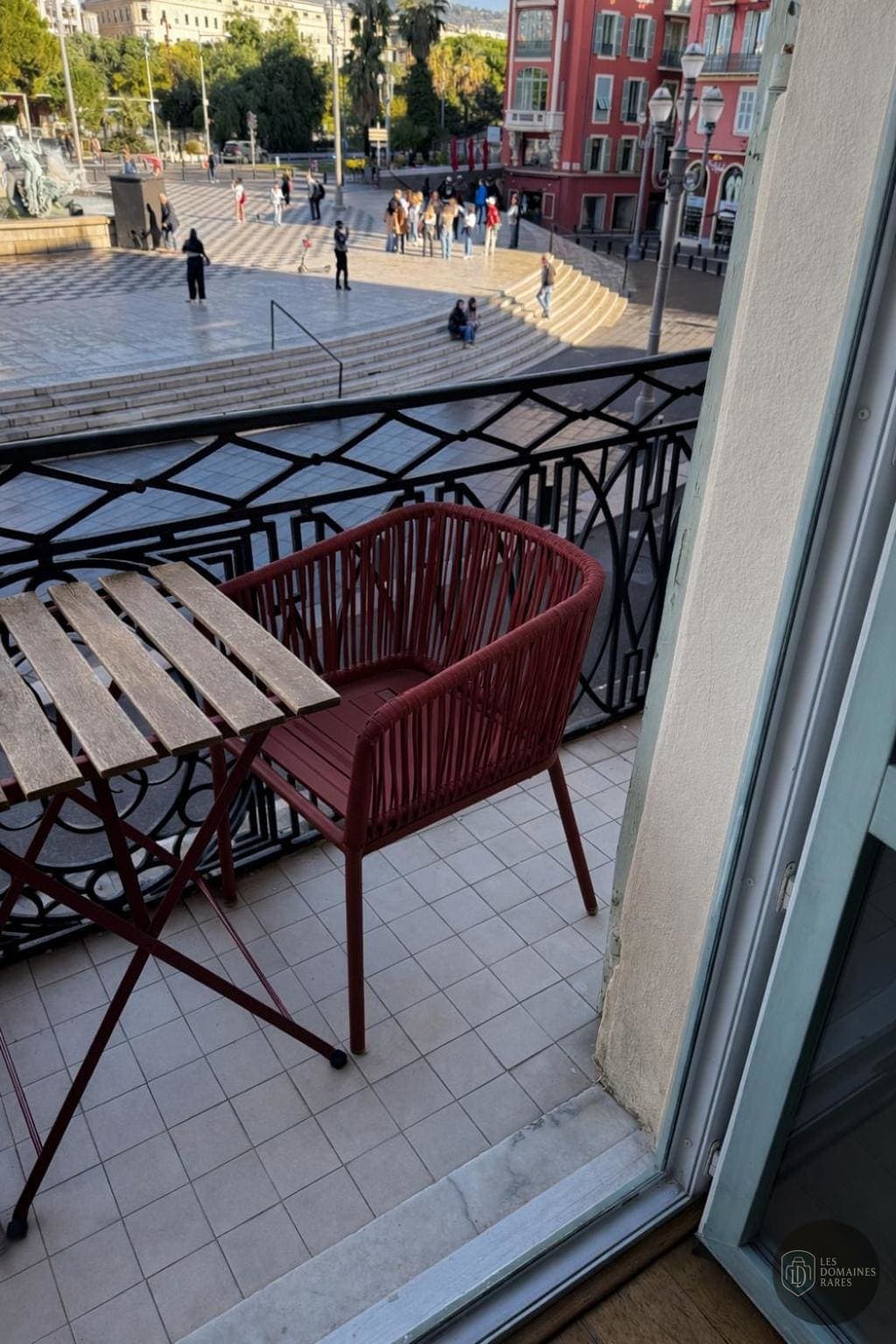 Vue extérieure de l'hôtel Hôtel de la Mer à Deauville en Normandie