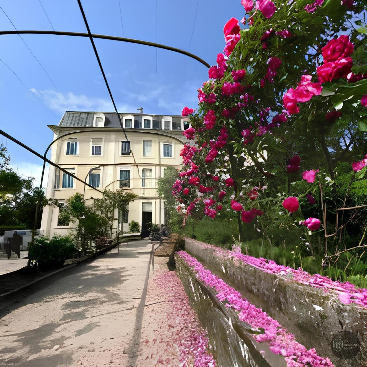 Vue extérieure de l'hôtel Hôtel des Eaux en Auvergne-Rhône-Alpes