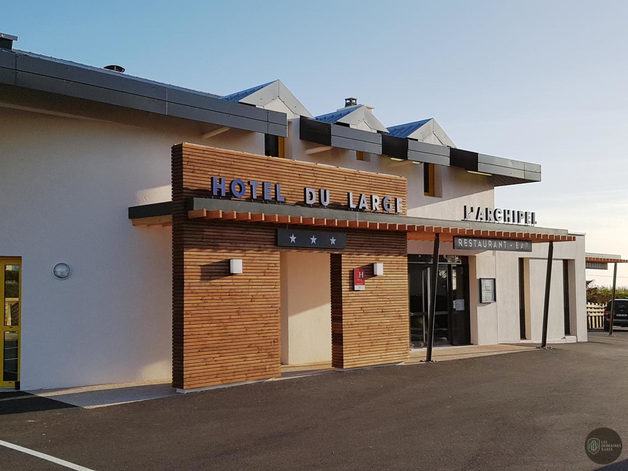 Vue extérieure de l'hôtel Hôtel du Large en Bretagne