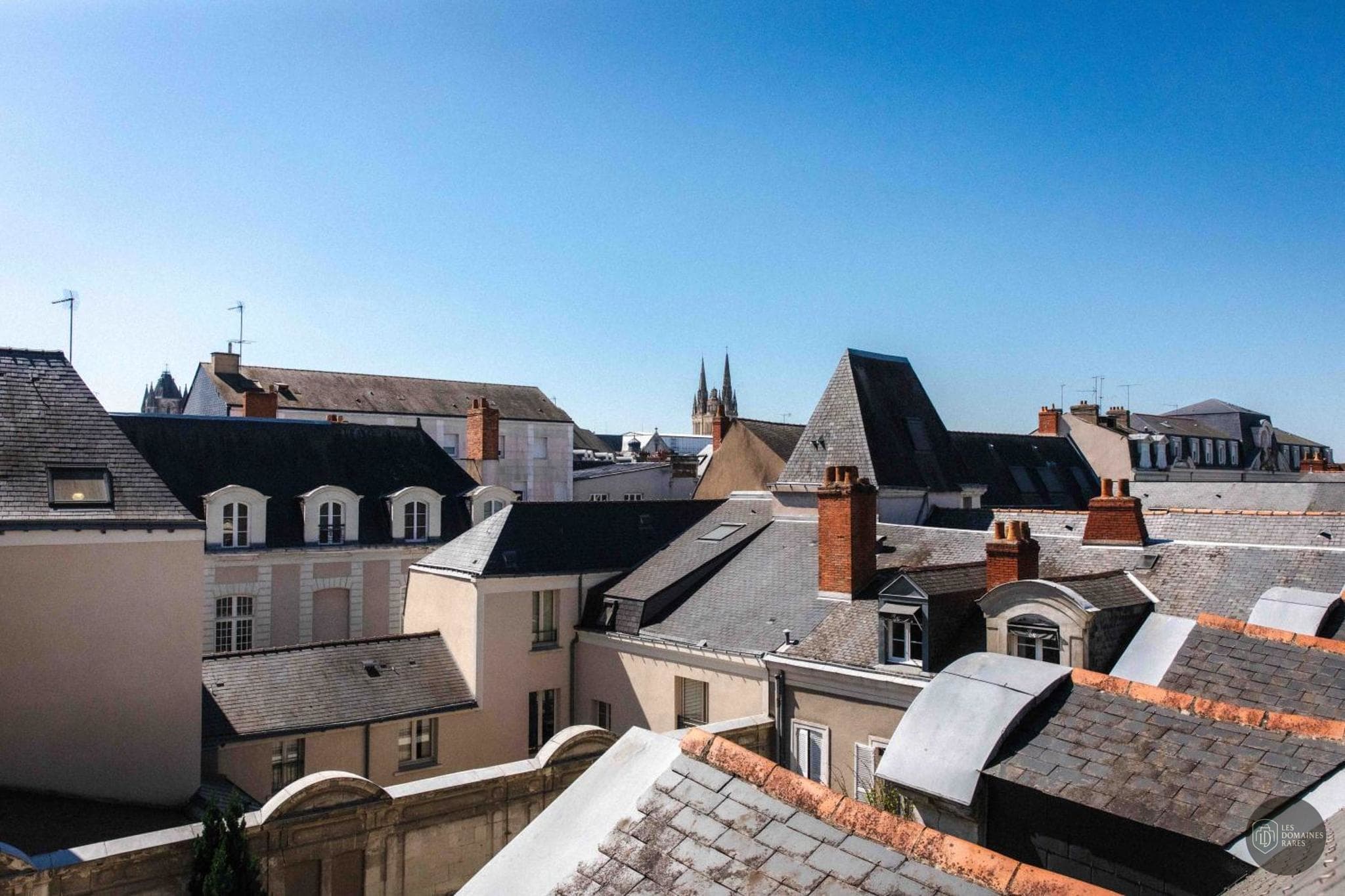 Vue extérieure de l'hôtel Hôtel du Mail à Angers en Pays de la Loire